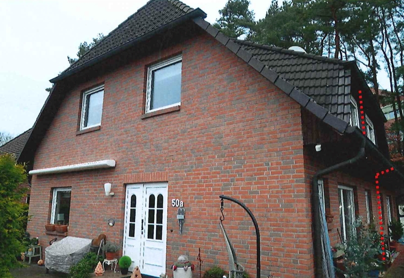 Außenansicht vorne — Doppelhaushälfte in Geesthacht, Hegebergstraße 50a Seite 1