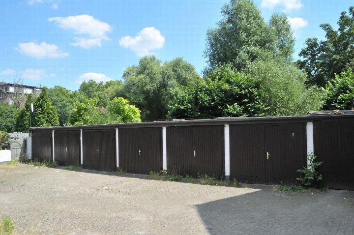 Garage/Stellplatz — Garage in Mülheim, Mittelfeldstraße 12