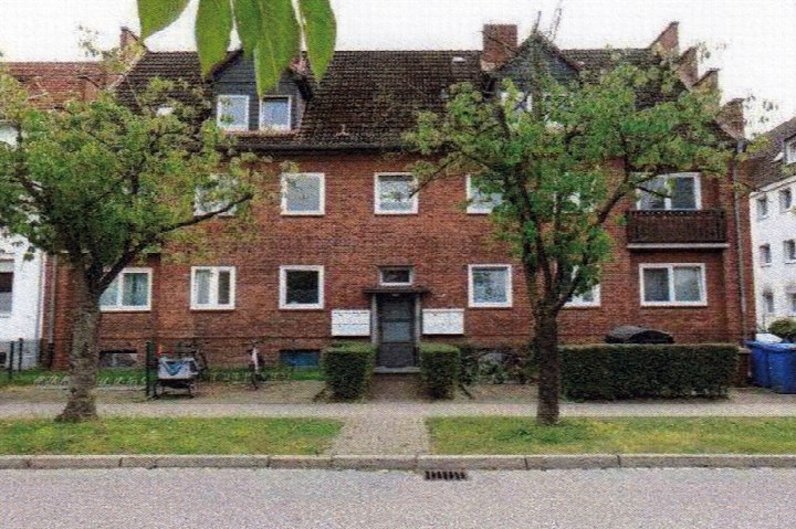 Außenansicht vorne — Eigentumswohnung in Elmshorn, Jahnstr. 23