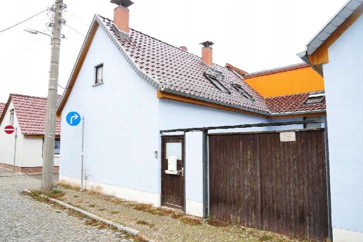 Seitenansicht — Einfamilienhaus in Gebesee, Karlstraße 25