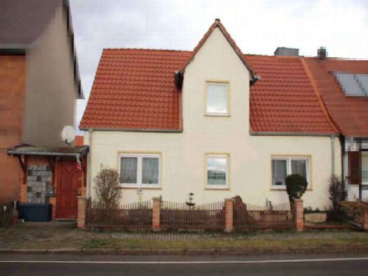 Außenansicht vorne — Einfamilienhaus in Oschersleben, Hadmerslebener Straße 2