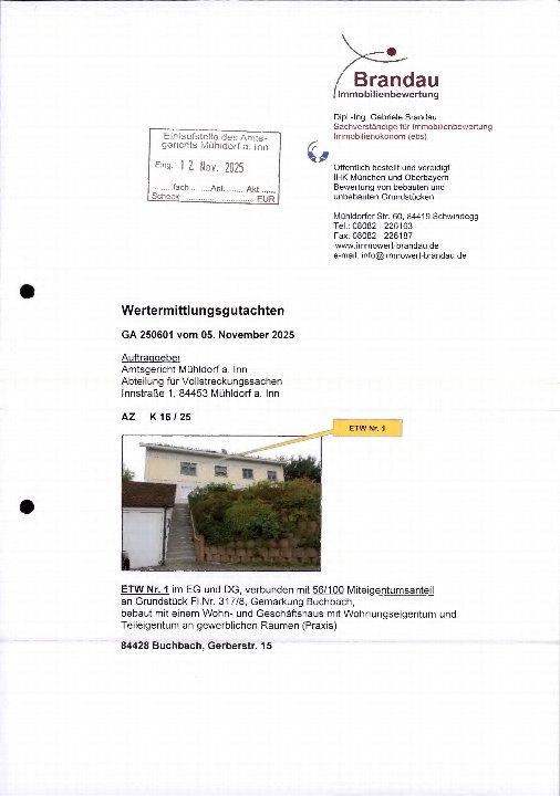 Dokumentenseite eines Wertgutachtens für ein Wohn-/Geschäftshaus in Buchbach, Gerberstr. 15, mit Foto des Gebäudes und Angaben zur Immobilienbewertung