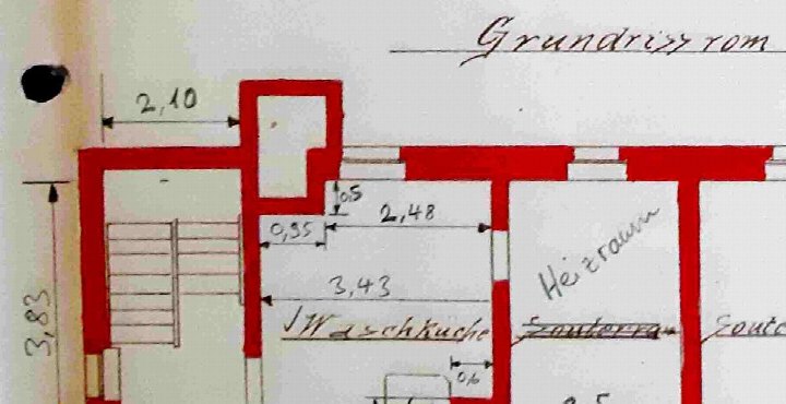 Grundrisszeichnung eines Raumes mit Maßangaben, darunter Waschküche und Heizraum, aus Zwangsversteigerungsunterlagen für Georg-Röhm-Straße 4b, Aalen