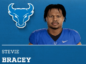 Steviie Bracey