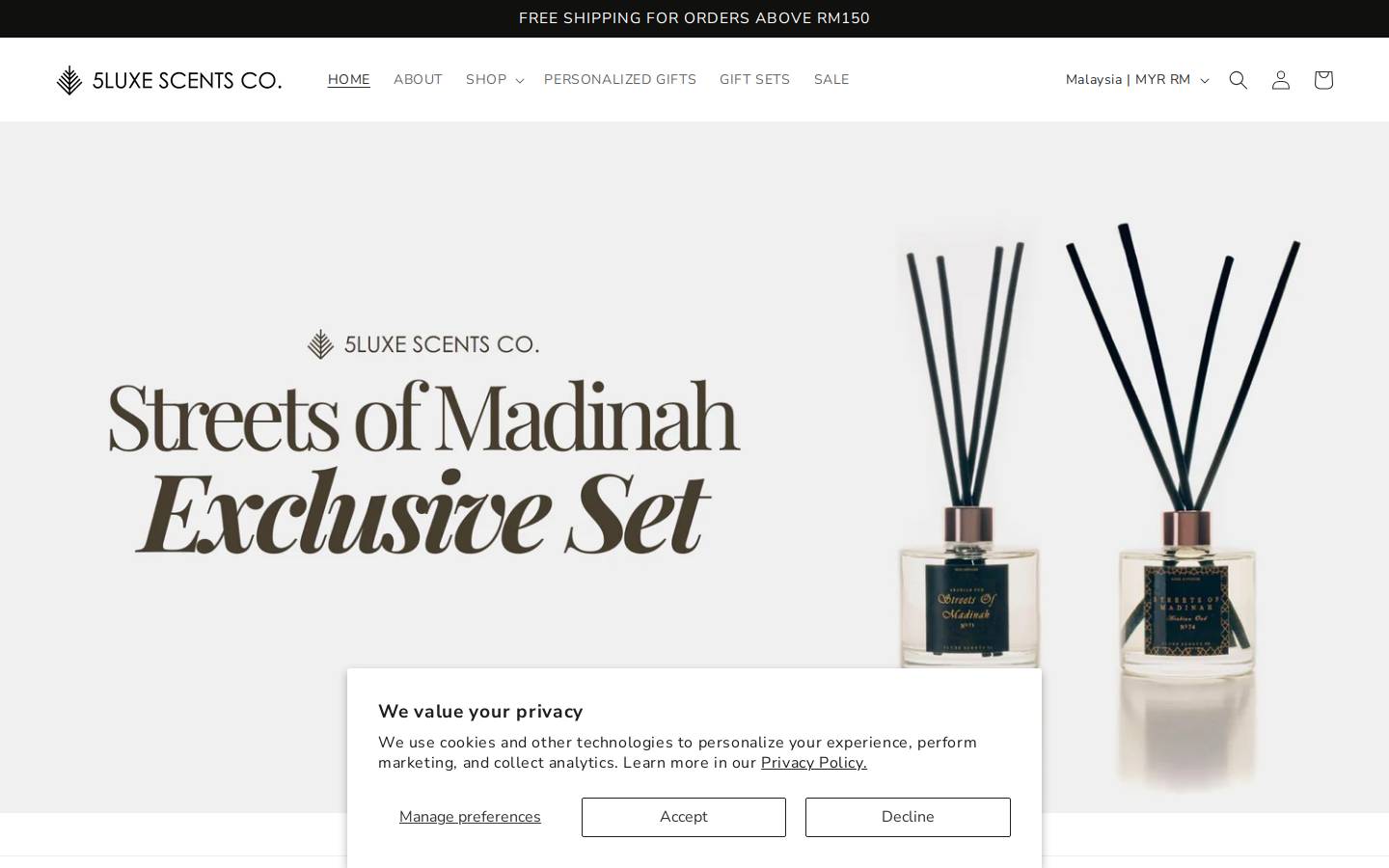 5luxescents.com homepage screenshot