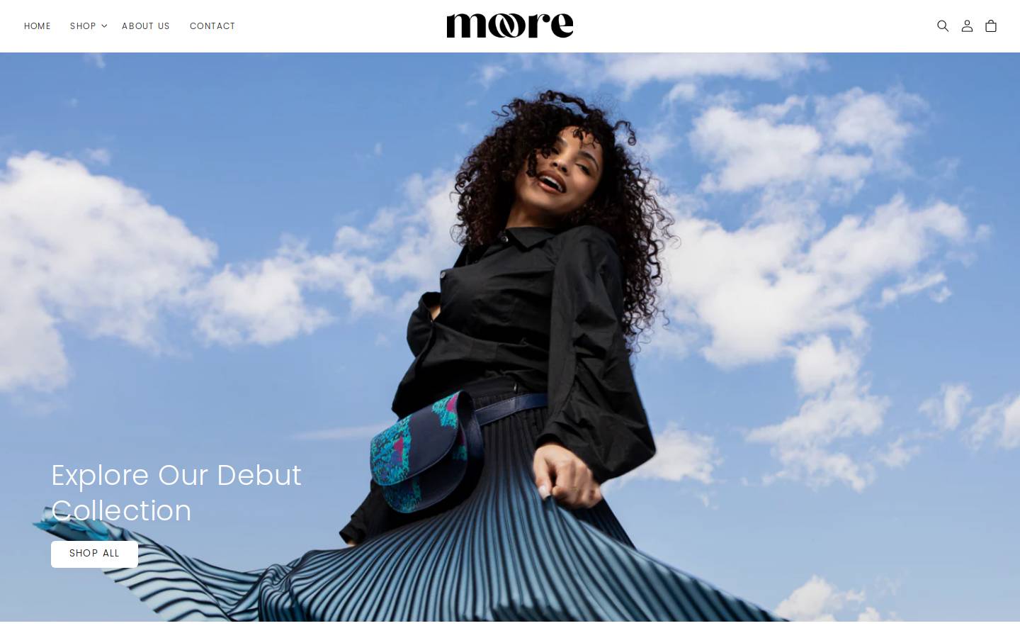akilamoore.com homepage screenshot