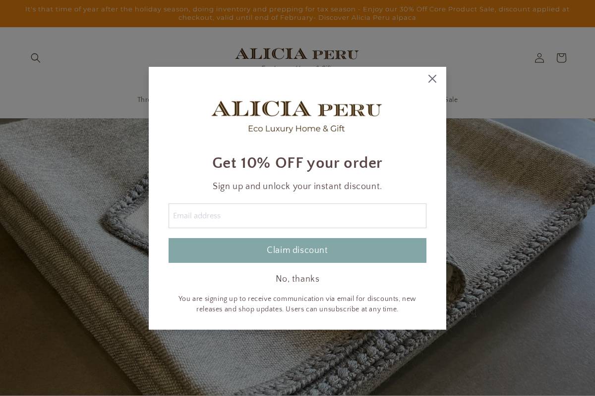 aliciaperu.com homepage screenshot