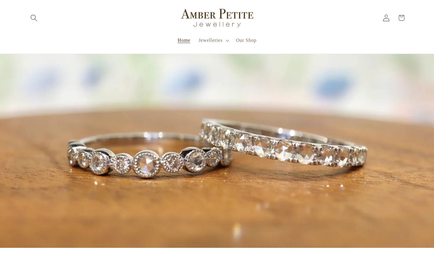 amberpetite.com homepage screenshot