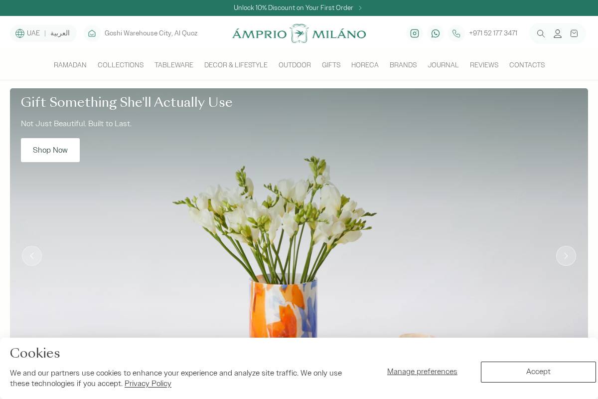 ampriomilano.com homepage screenshot