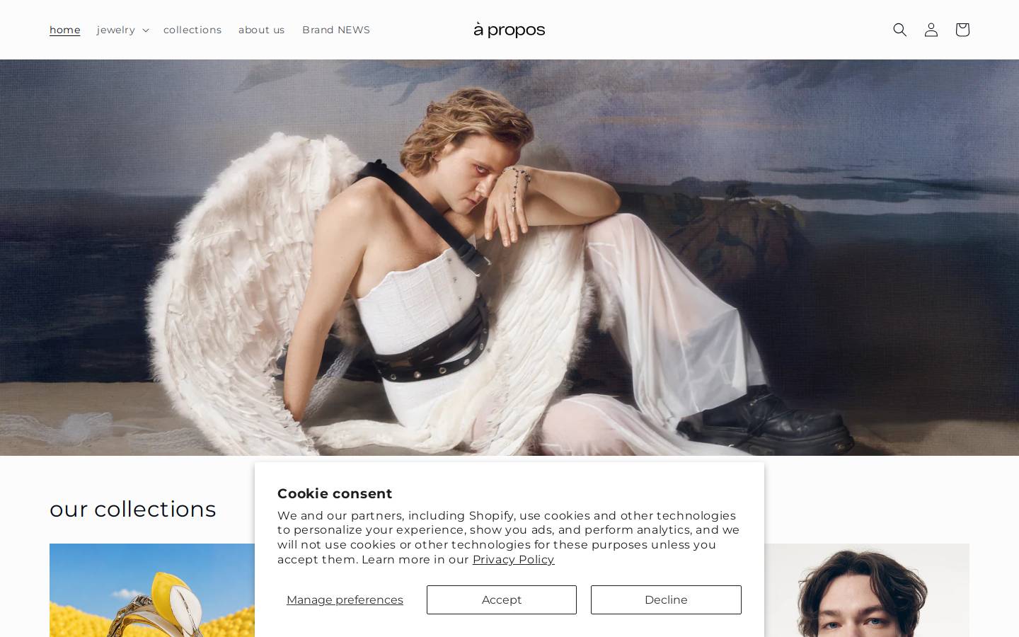 aproposjewelry.com homepage screenshot