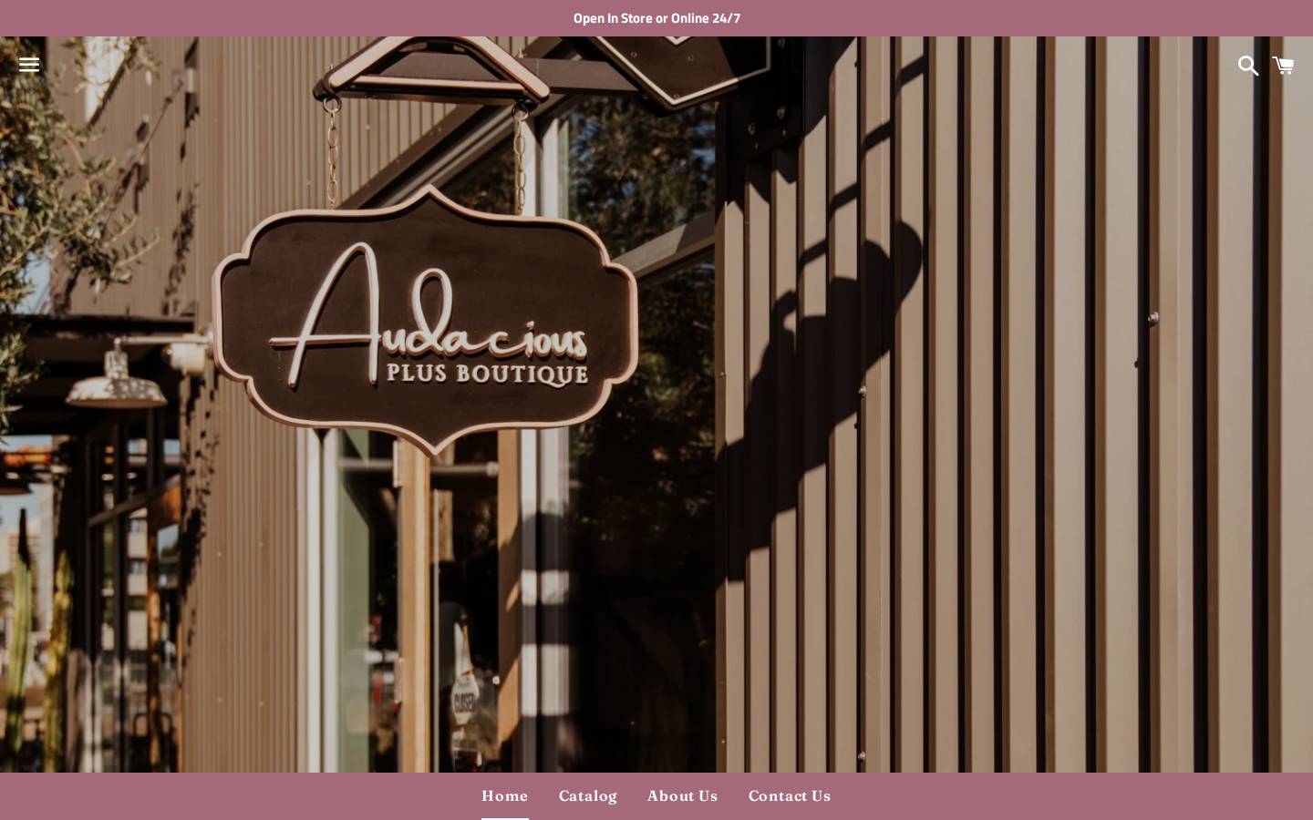 audaciousplussizeboutique.com homepage screenshot