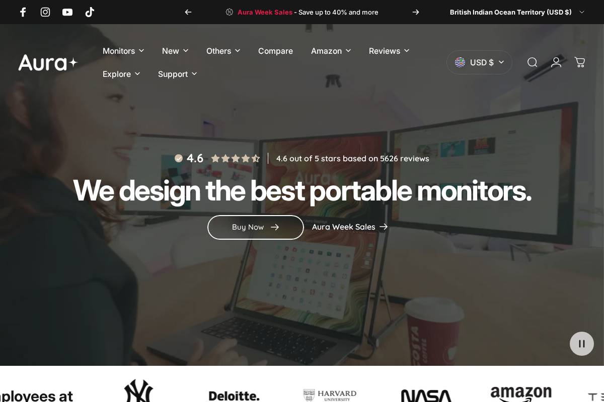 Aura Displays homepage screenshot