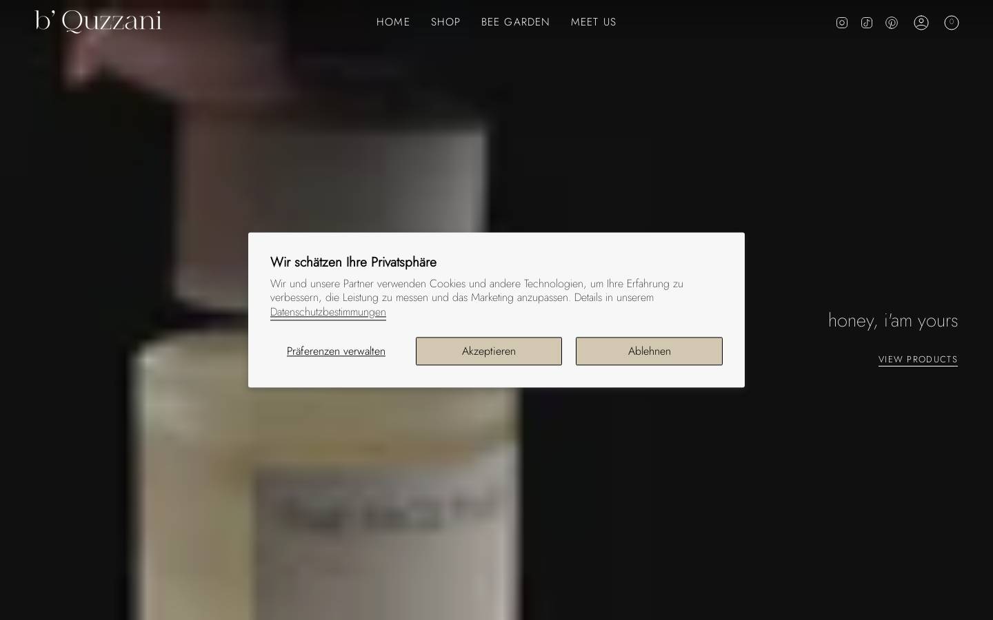 b-quzzani.com homepage screenshot