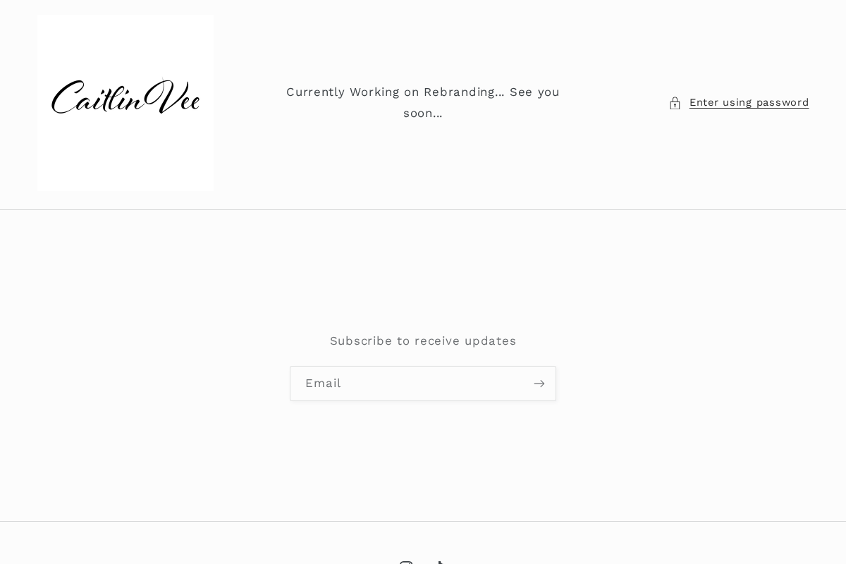 caitlinvee.com homepage screenshot