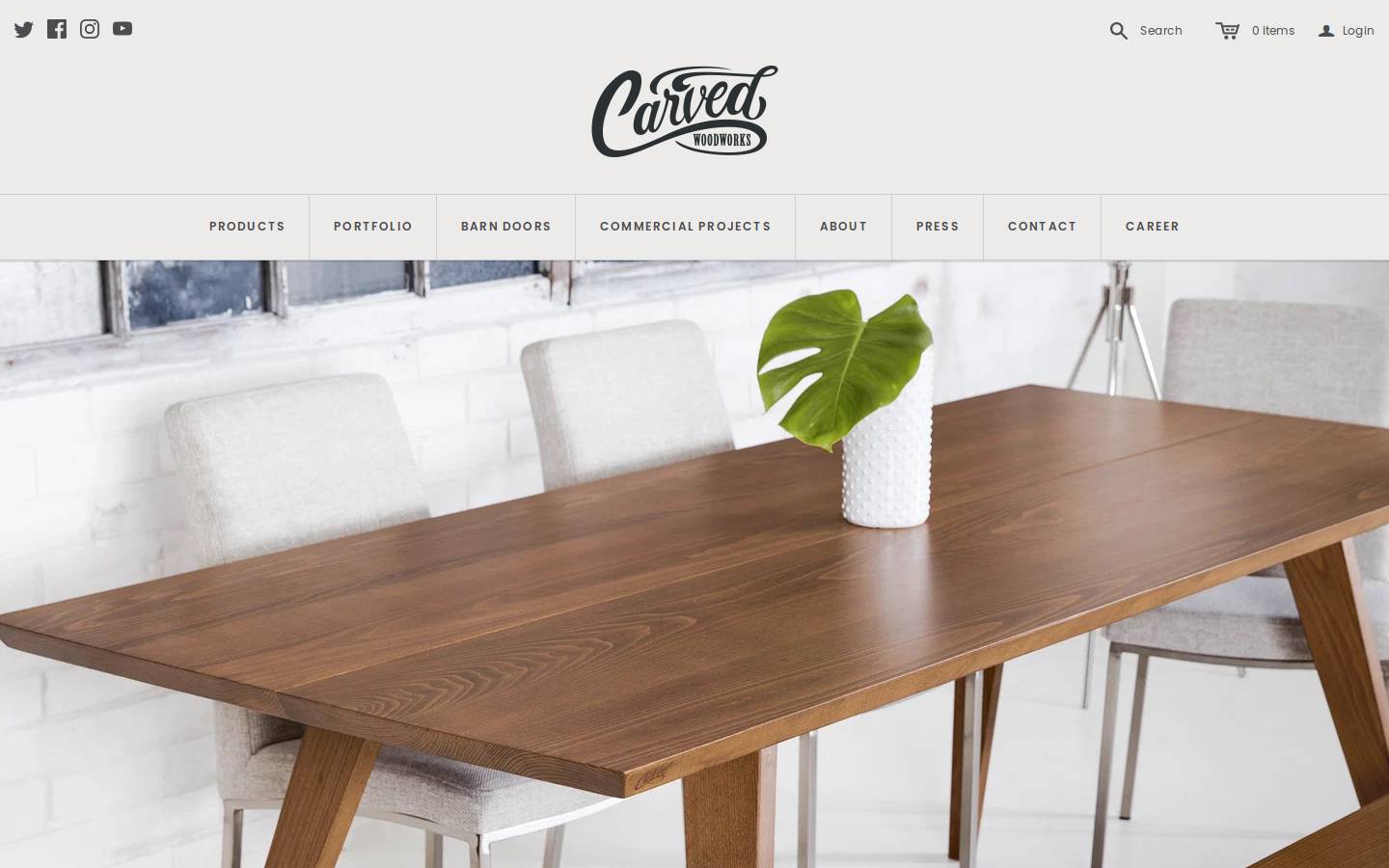 carvedwoodworks.com homepage screenshot