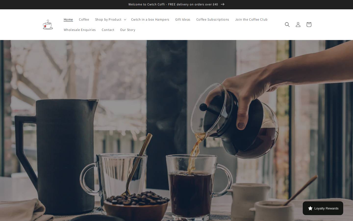 cwtchcoffi.com homepage screenshot