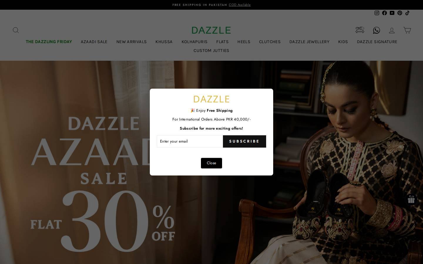 dazzlebysarah.com homepage screenshot