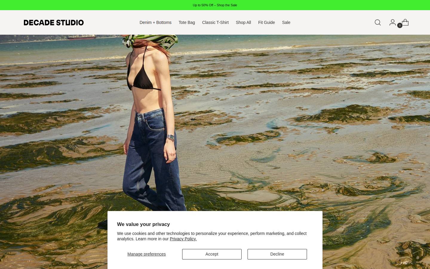decadestudio.com homepage screenshot