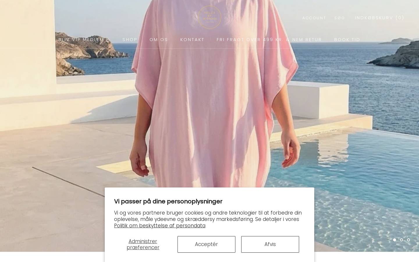 Deluxbywoman homepage screenshot