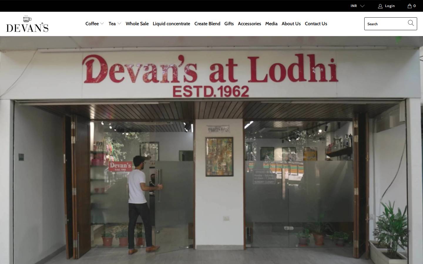 devans.in homepage screenshot