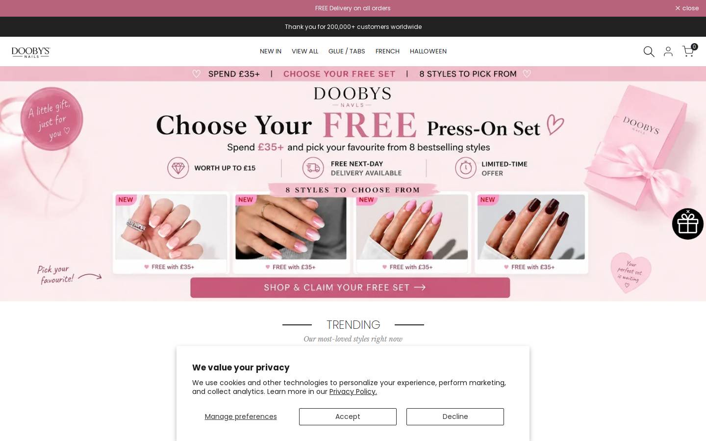 Doobys Nails homepage screenshot