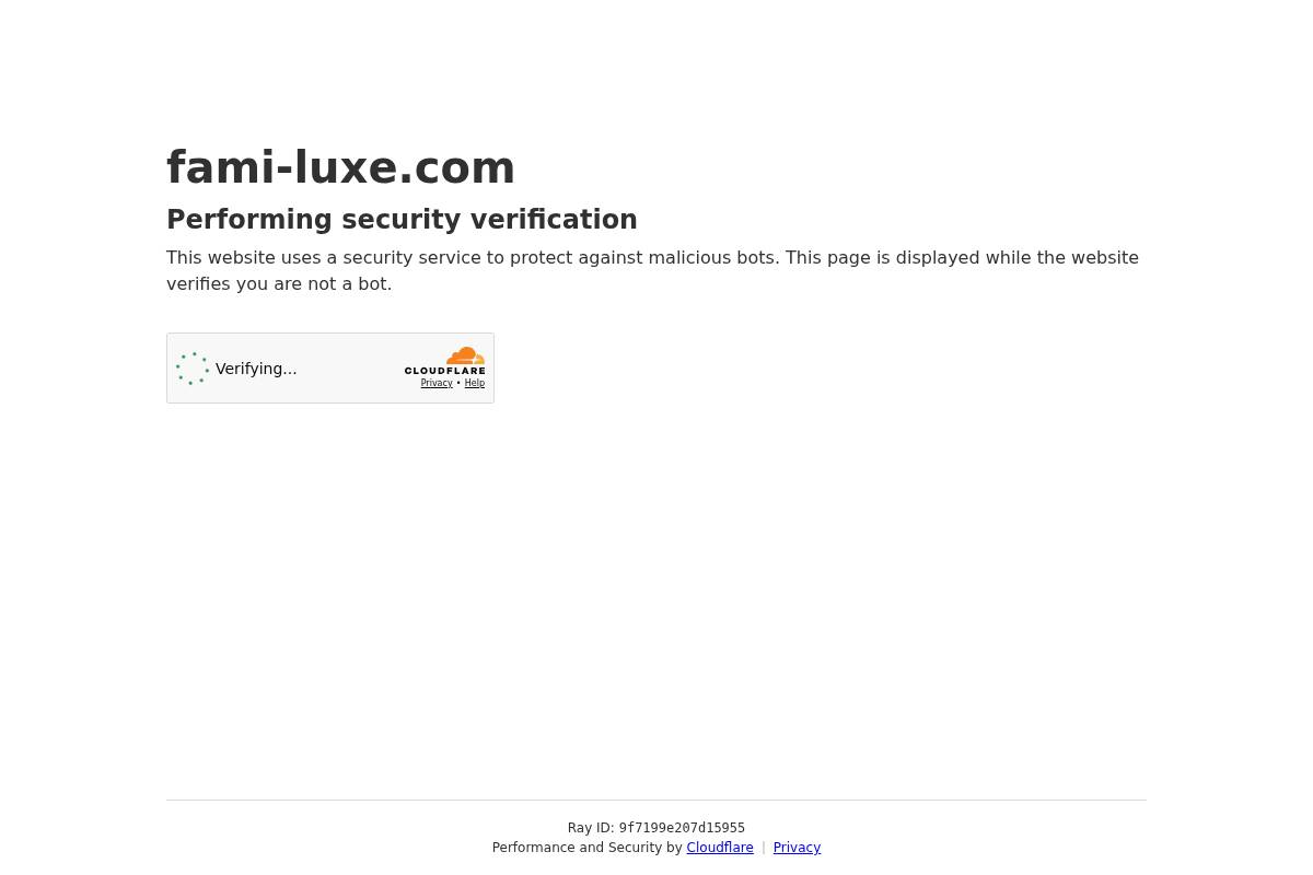 fami-luxe.com homepage screenshot
