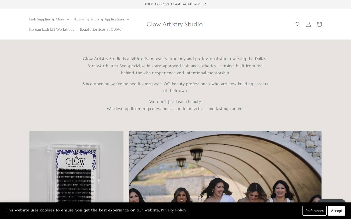 glowartistrystudio.com homepage screenshot