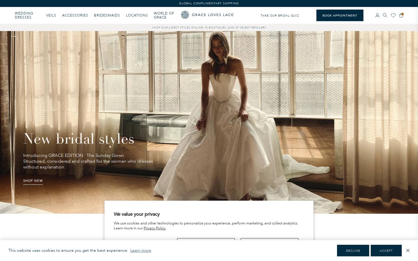 Graceloveslace homepage screenshot