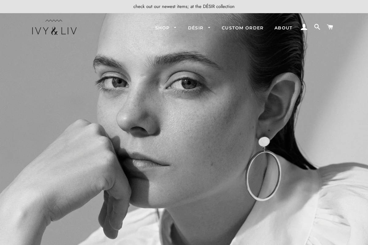 ivyandliv.com homepage screenshot