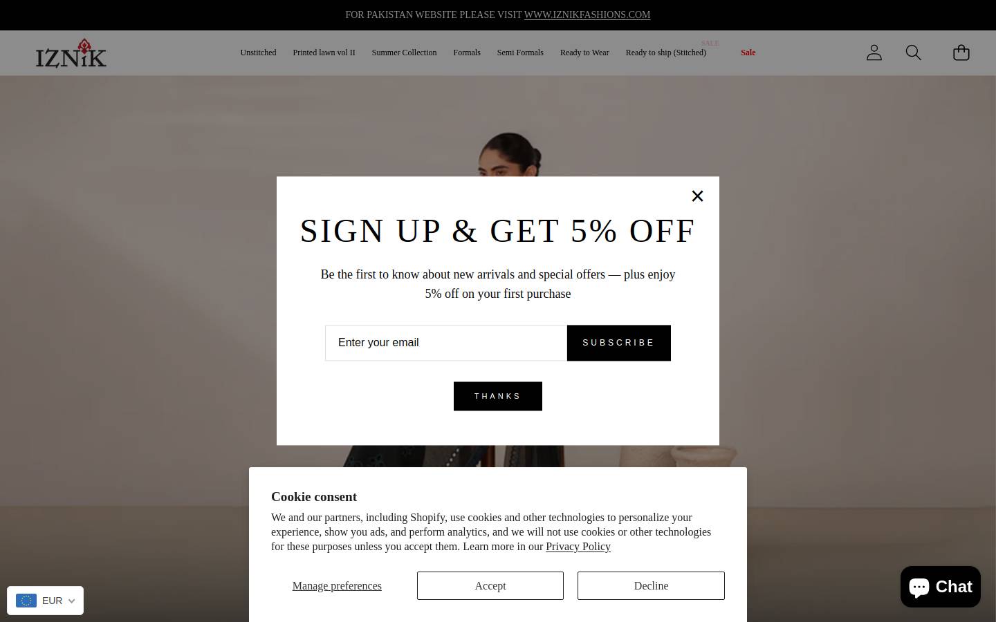 Iznik Fashions homepage screenshot