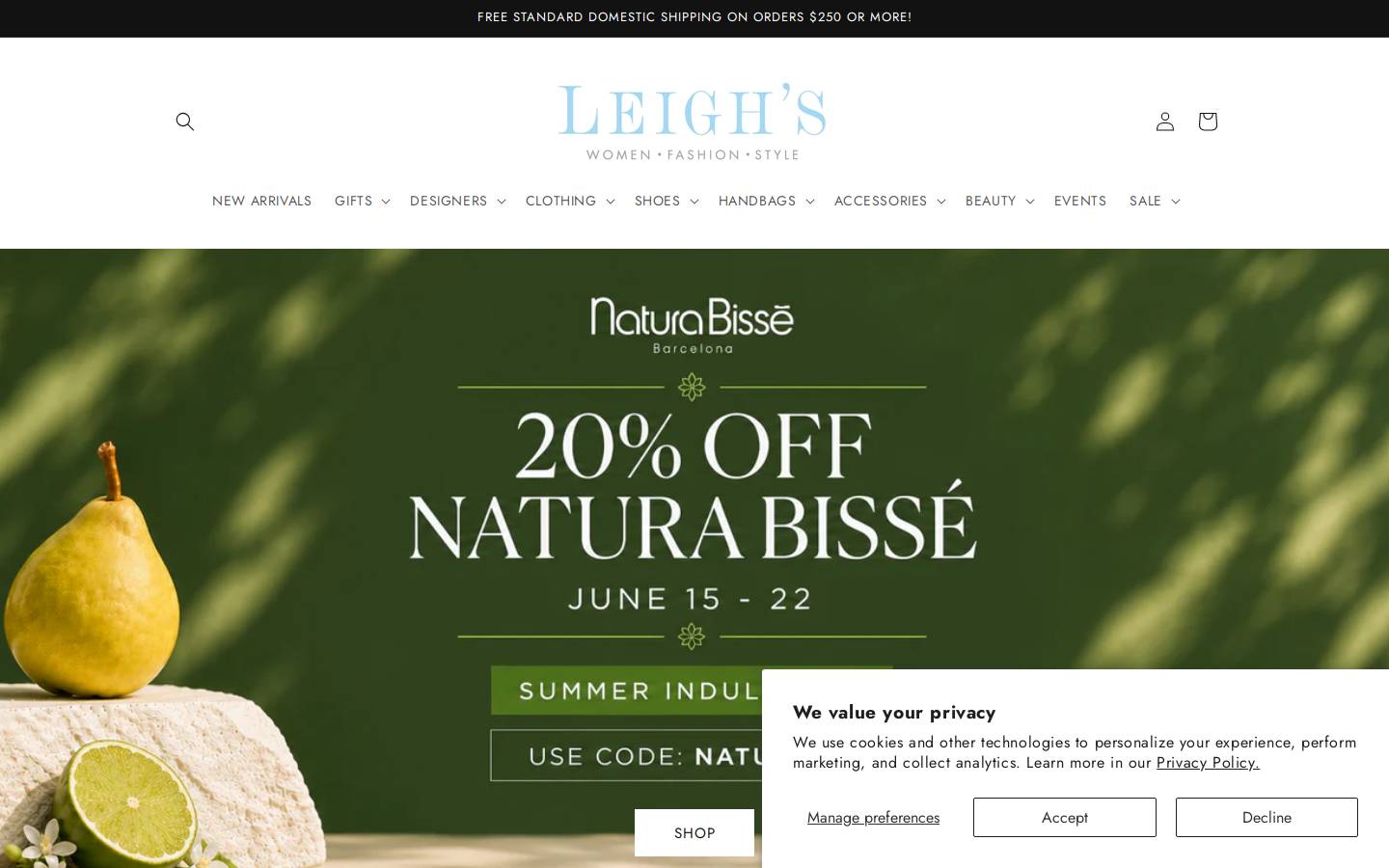 Leighsfashions homepage screenshot