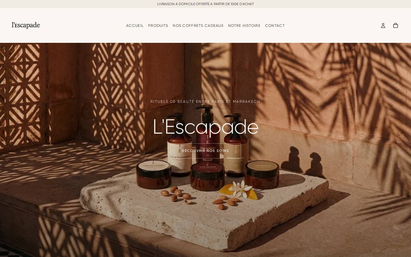 lescapade-cosmetics.com homepage screenshot