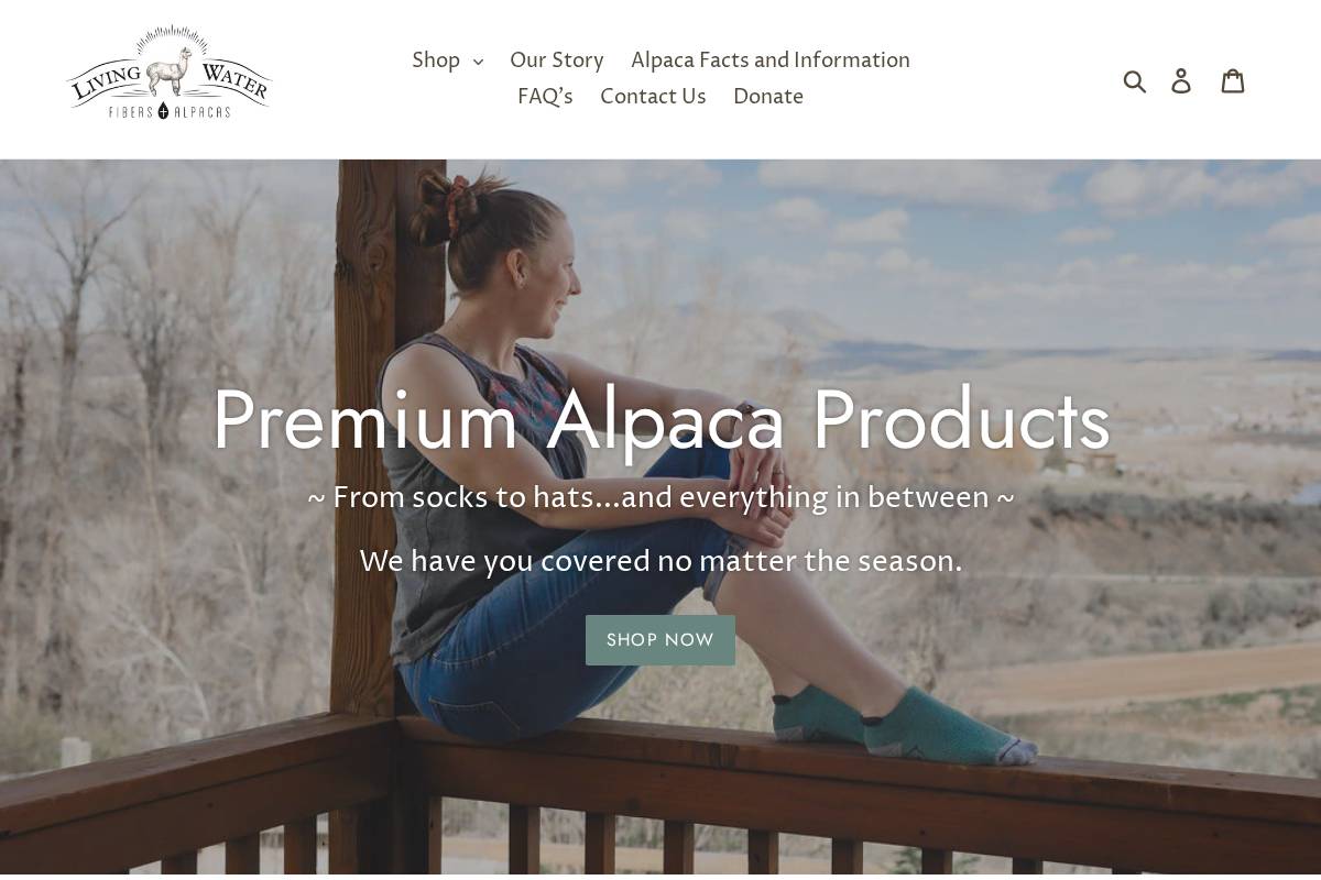 livingwaterfibersandalpacas.com homepage screenshot