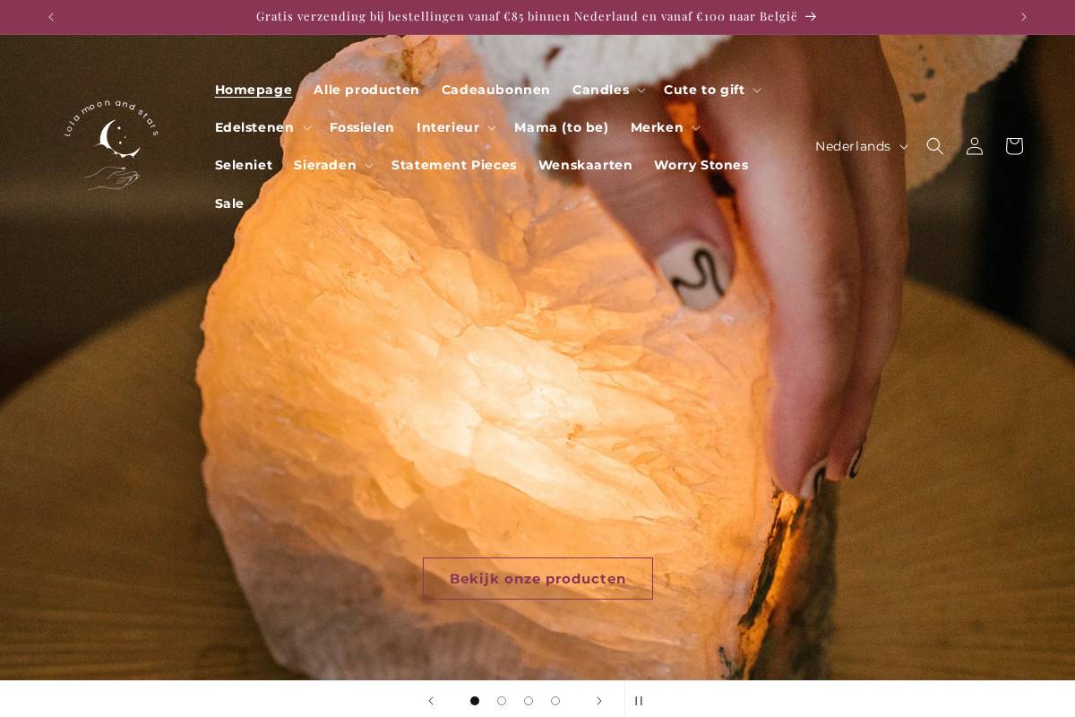 Lola, Moon and Stars homepage screenshot