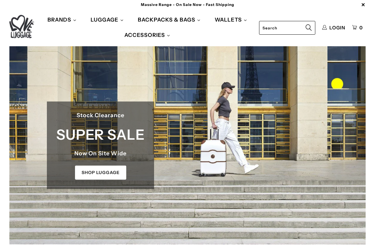 loveluggage.com.au homepage screenshot