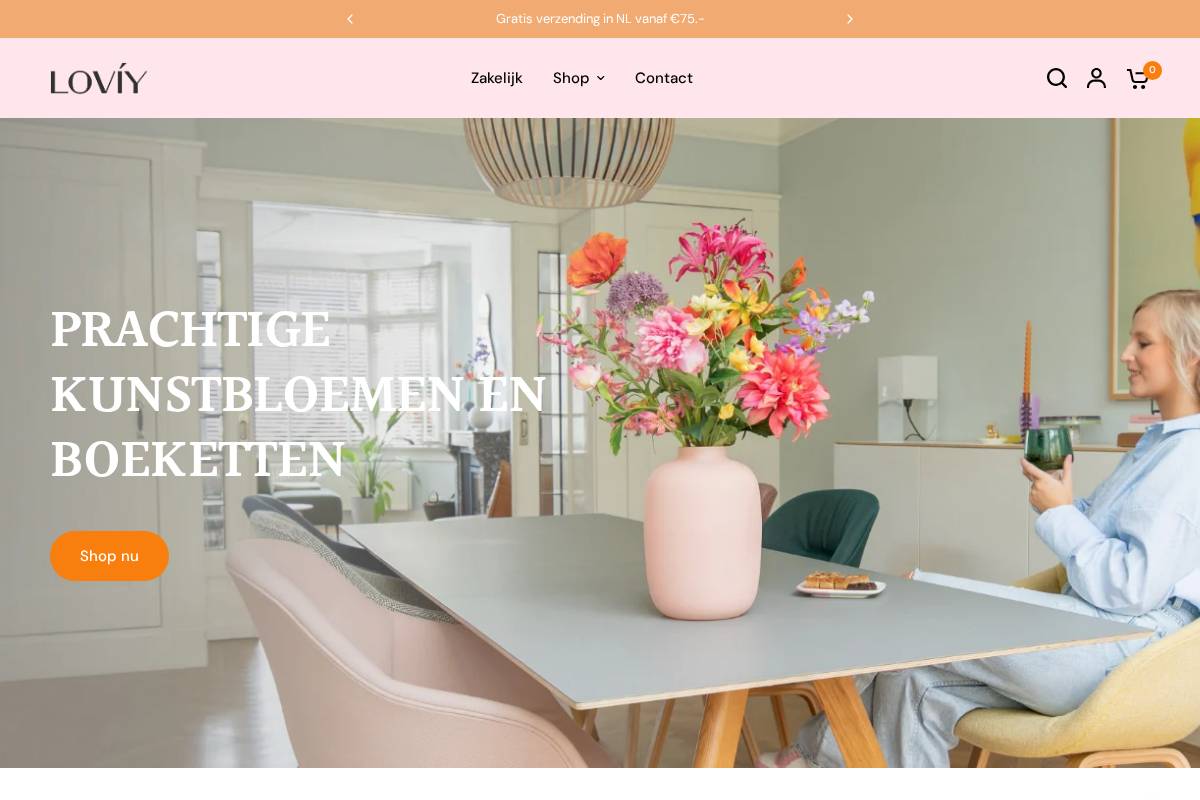 LOVÍY homepage screenshot