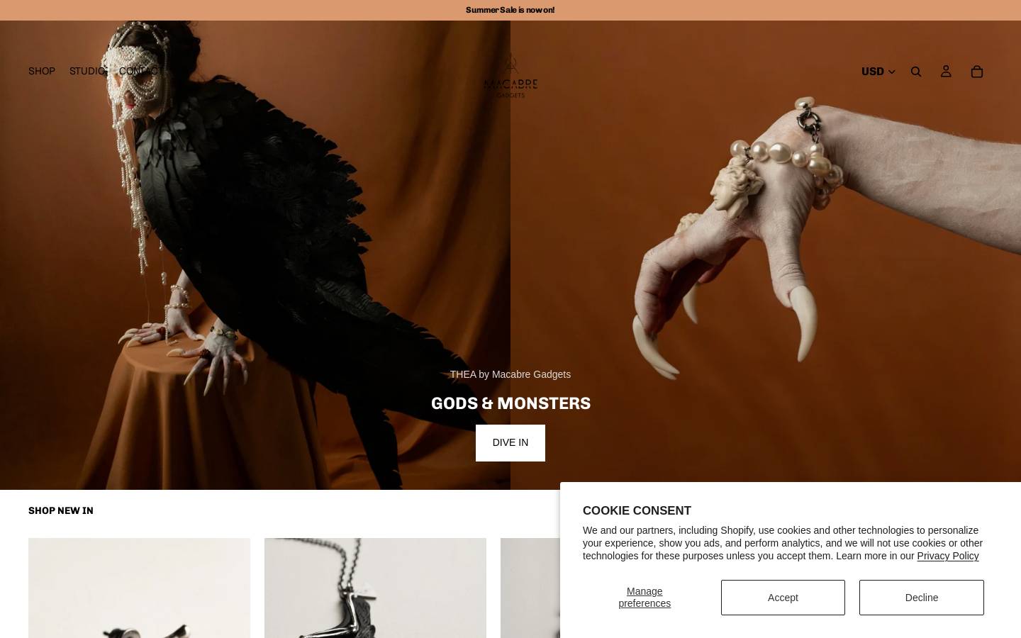 Macabre Gadgets homepage screenshot