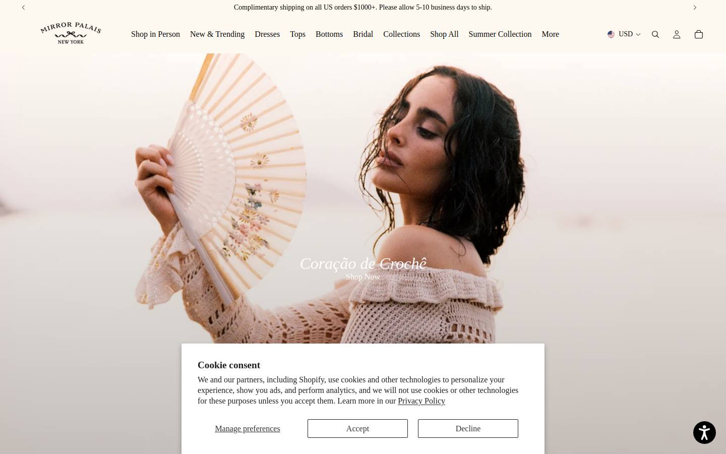 mirrorpalais.com homepage screenshot