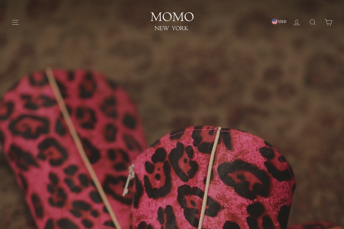 momonewyork.com homepage screenshot