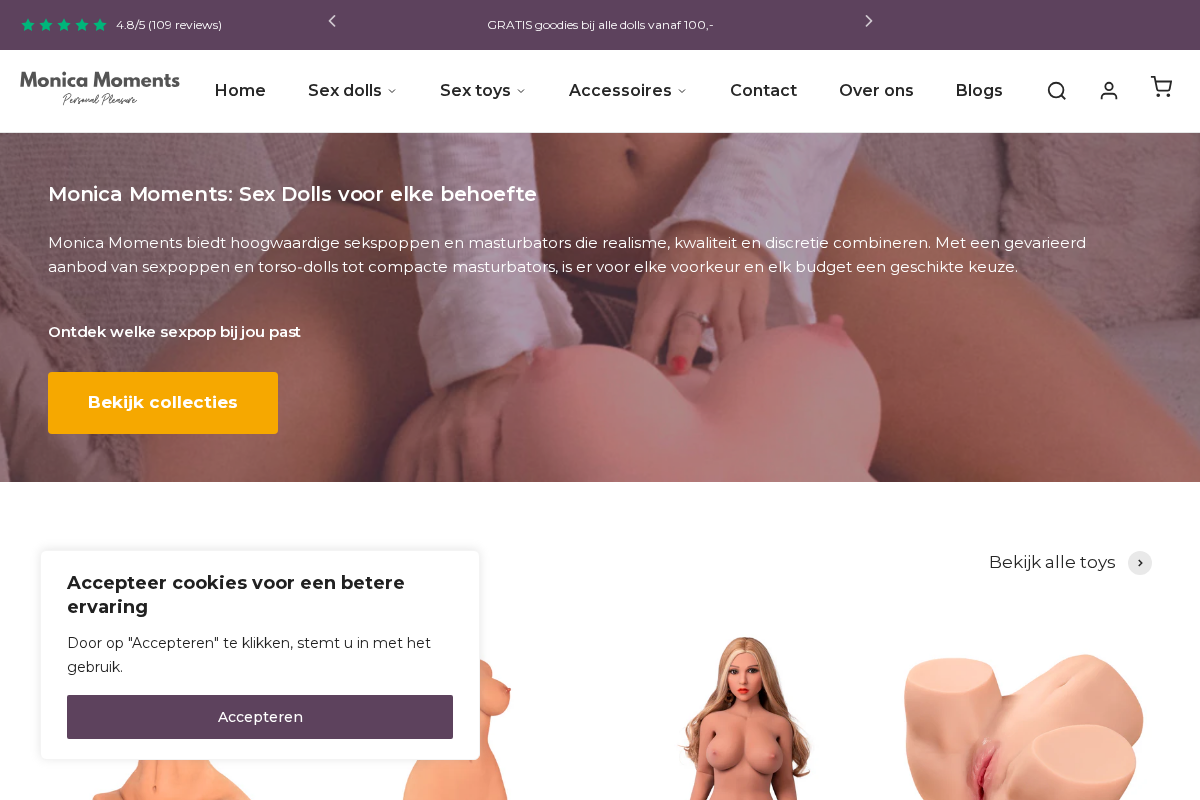 Monicamoments homepage screenshot