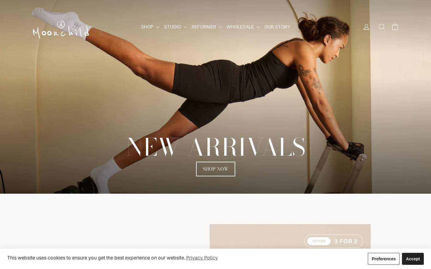 Moonchild Yoga Wear homepage screenshot