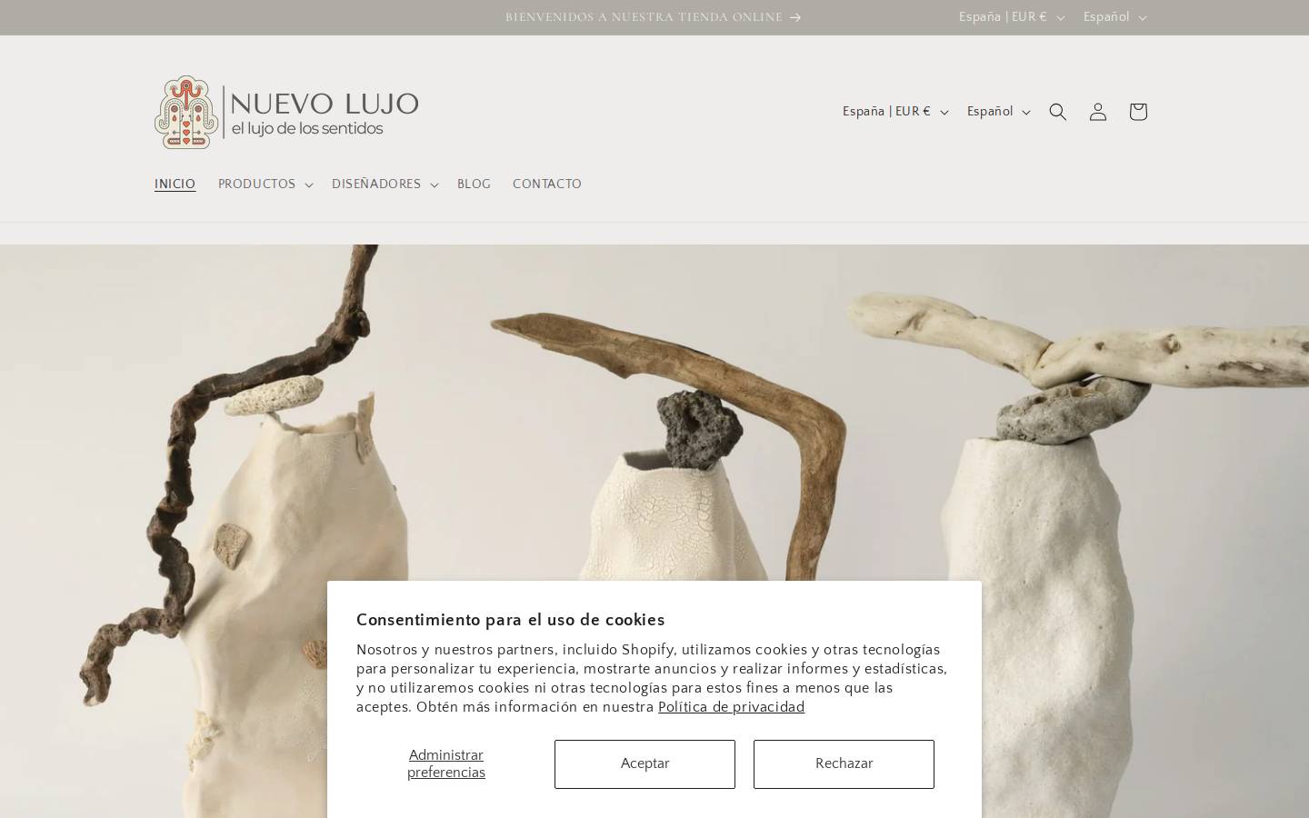 nuevolujo.com homepage screenshot