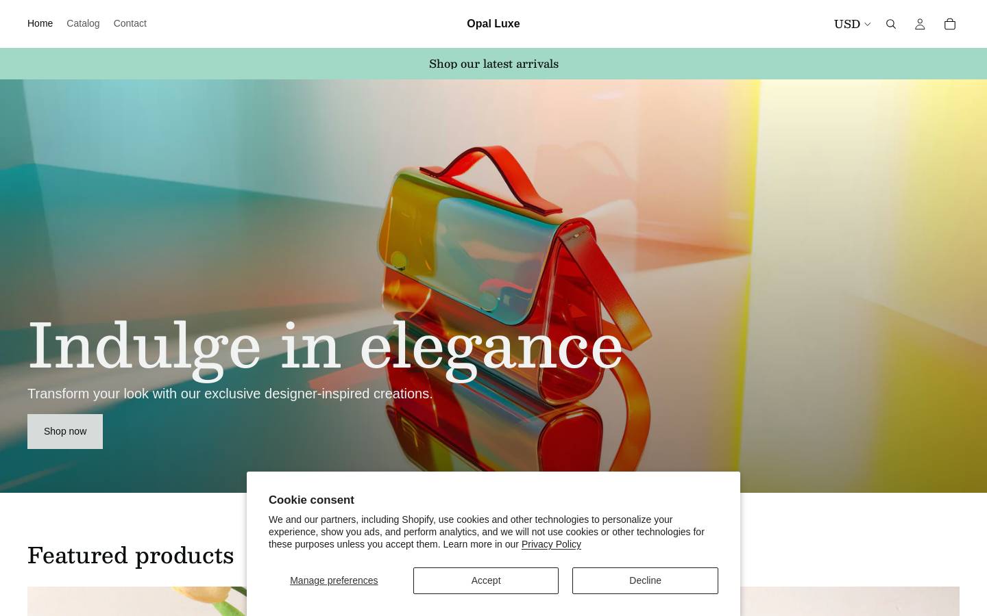 opalluxe.co homepage screenshot