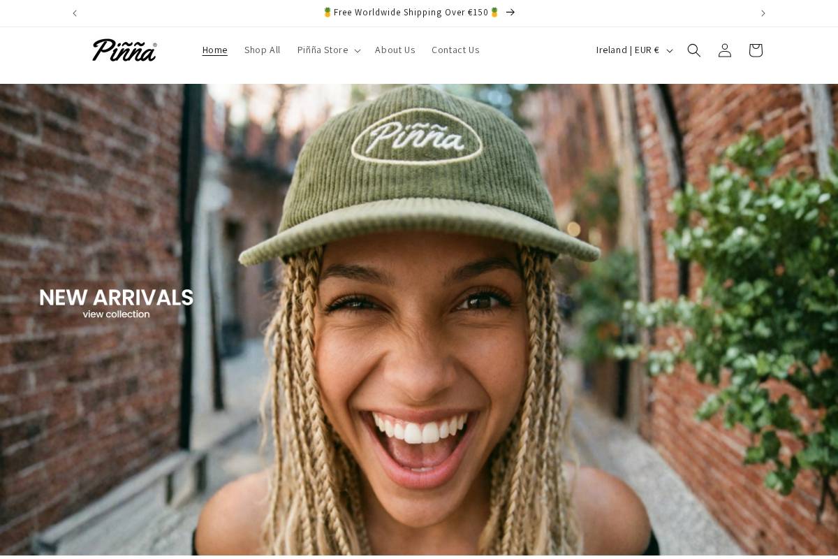 Piñña Clothing homepage screenshot
