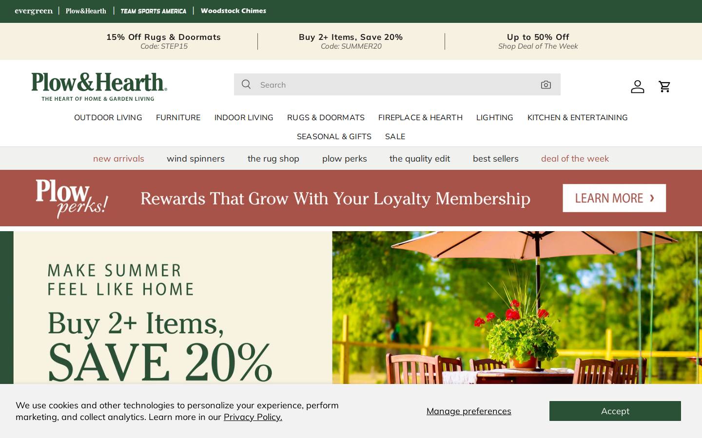 Plow & Hearth homepage screenshot