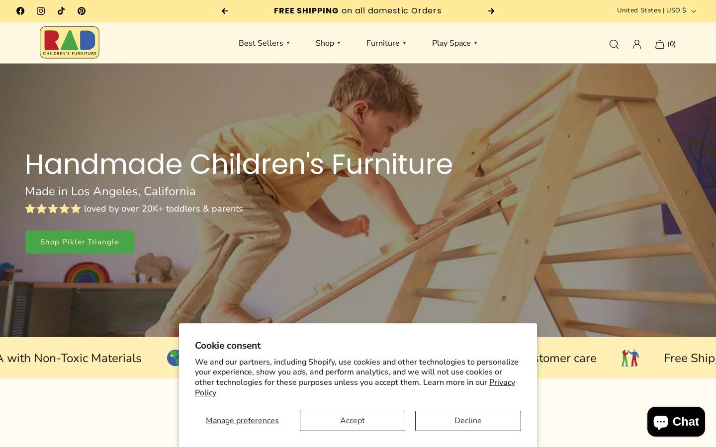 radchildrensfurniture.com homepage screenshot