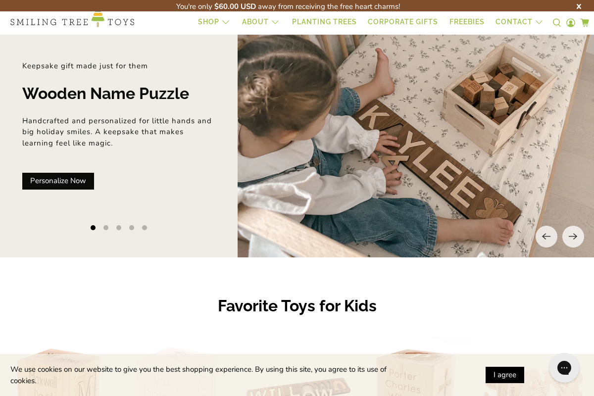 smilingtreetoys.com homepage screenshot