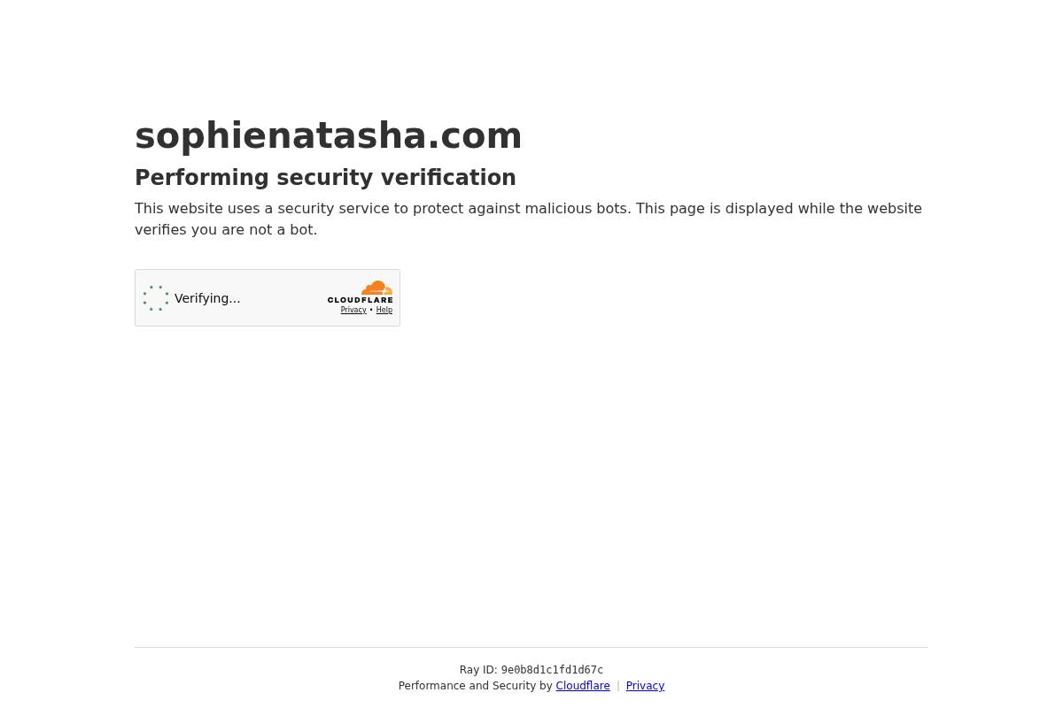 sophienatasha.com homepage screenshot