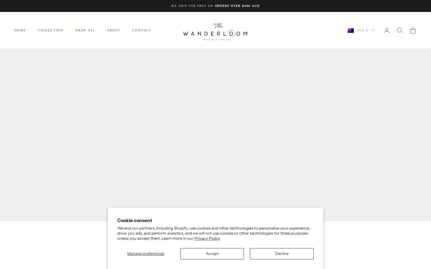 thewanderloom.com homepage screenshot