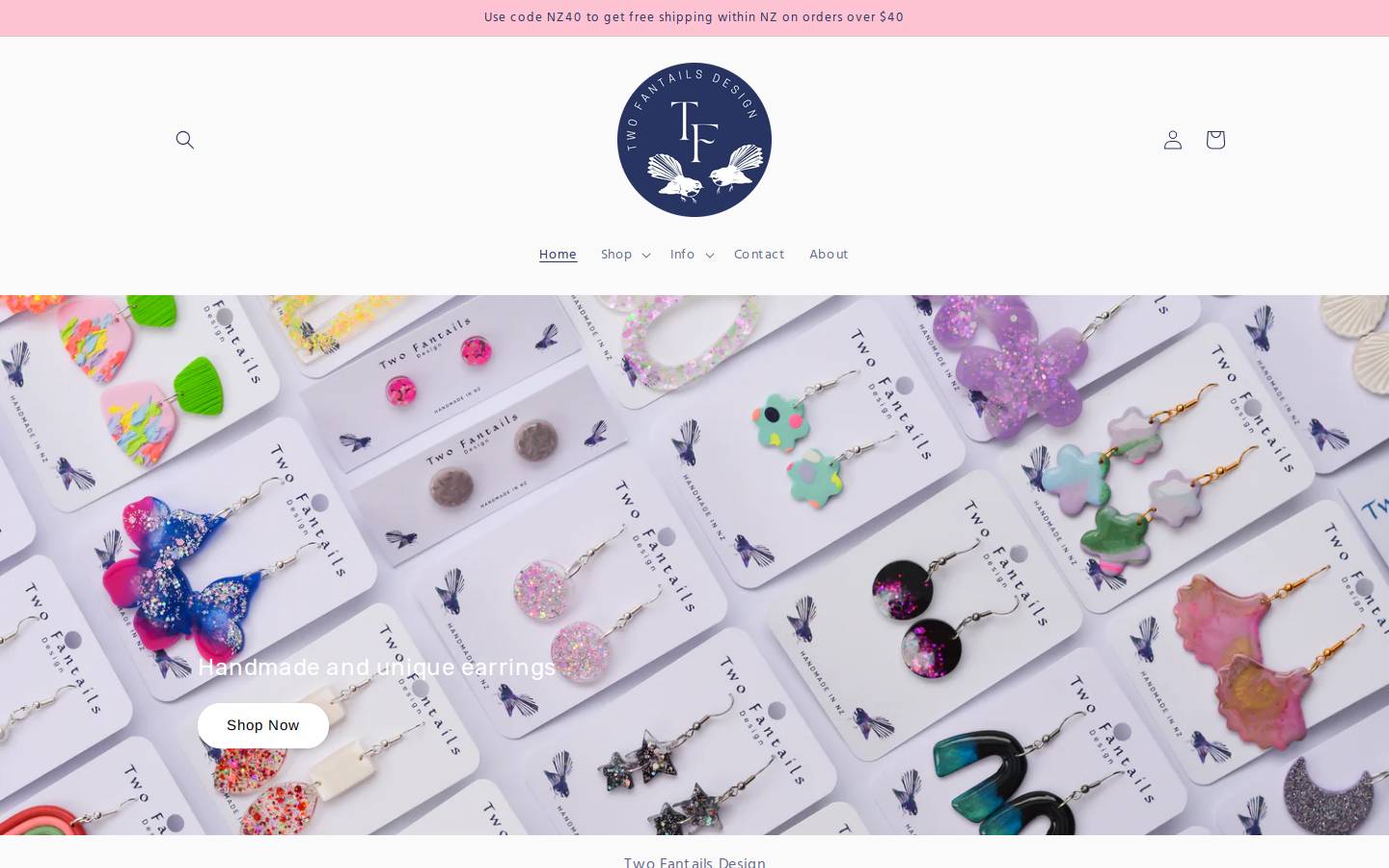 twofantailsdesign.com homepage screenshot